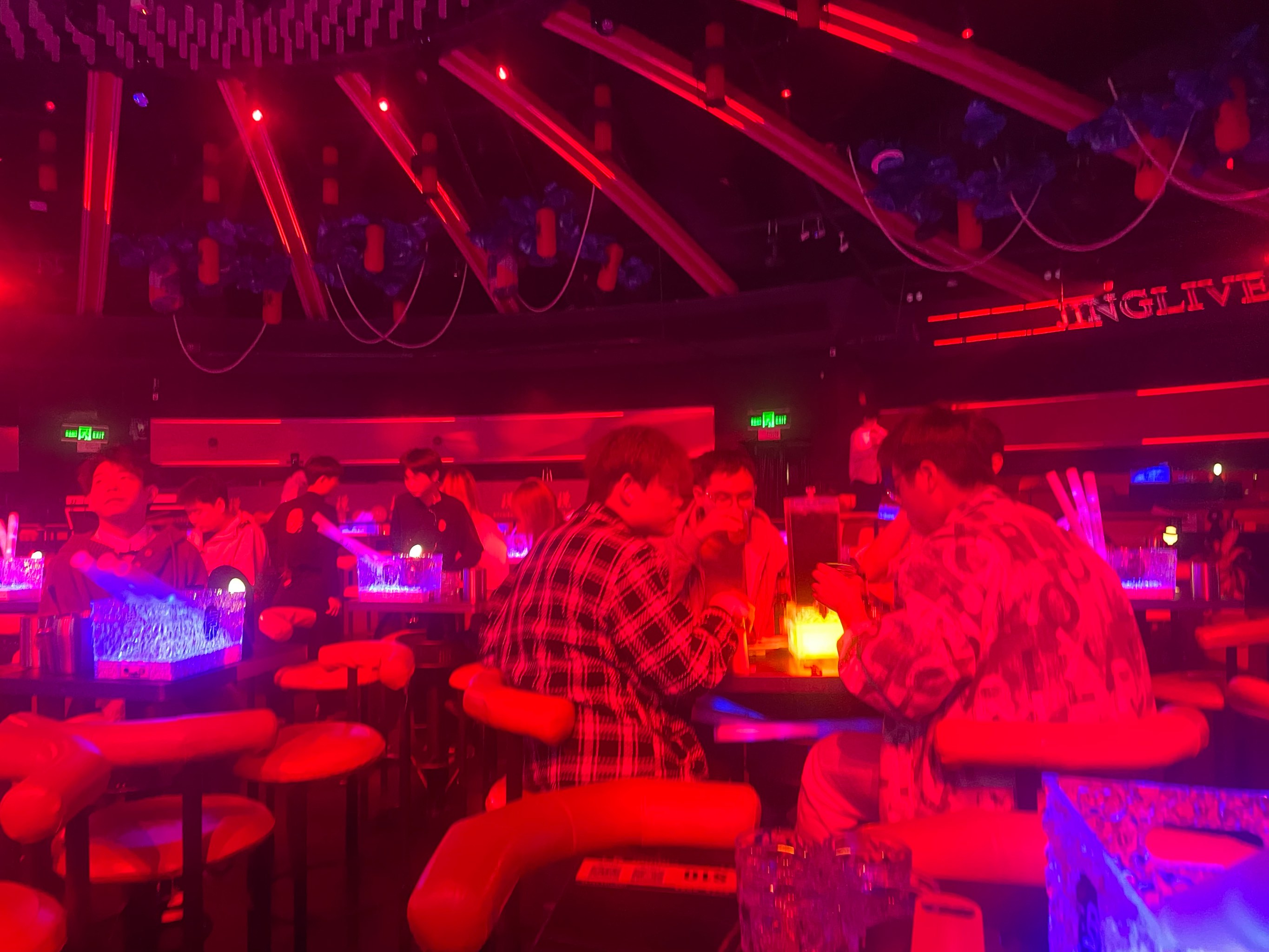 郴州商务ktv哪里有推荐-苏仙区ktv预订